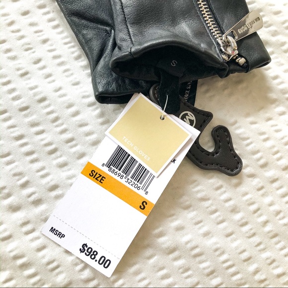 π Michael Kors Leather Tech Gloves - Picture 6 of 8